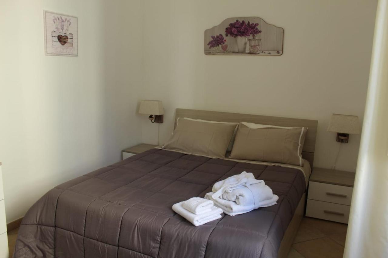 Ohana: Casa Nel Centro Di Lecce Exterior foto