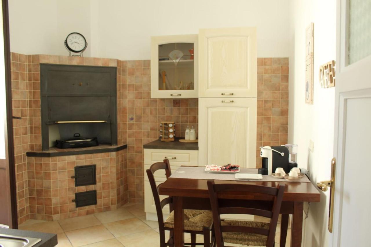 Ohana: Casa Nel Centro Di Lecce Exterior foto