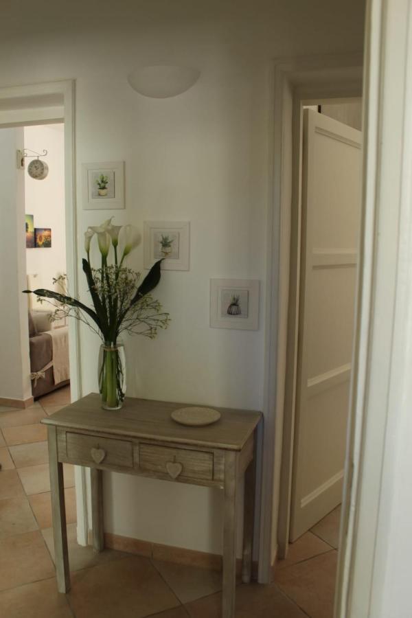 Ohana: Casa Nel Centro Di Lecce Exterior foto